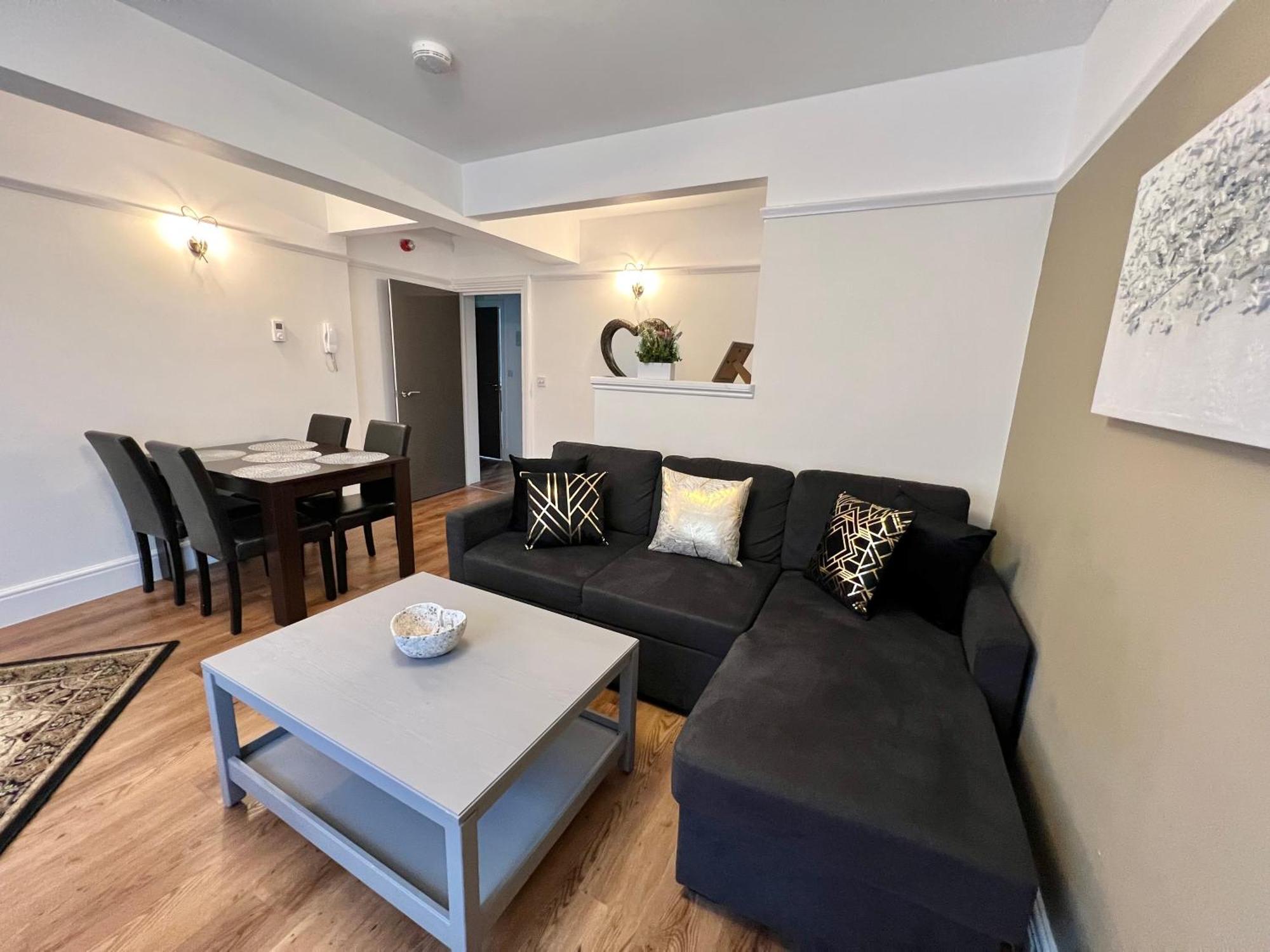 Large Family-Friendly 2Bd Glastonbury Retreat, Sleeps 5 Buitenkant foto