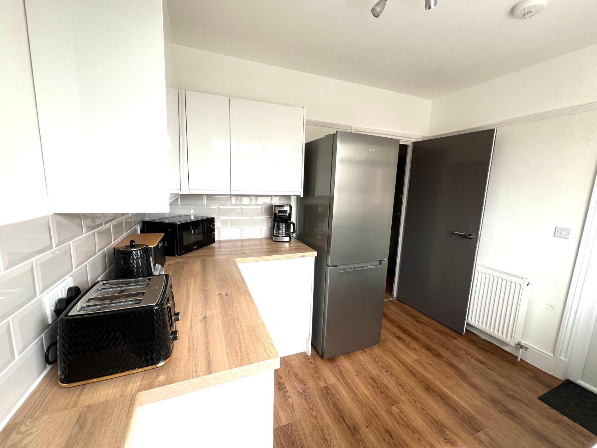 Large Family-Friendly 2Bd Glastonbury Retreat, Sleeps 5 Buitenkant foto